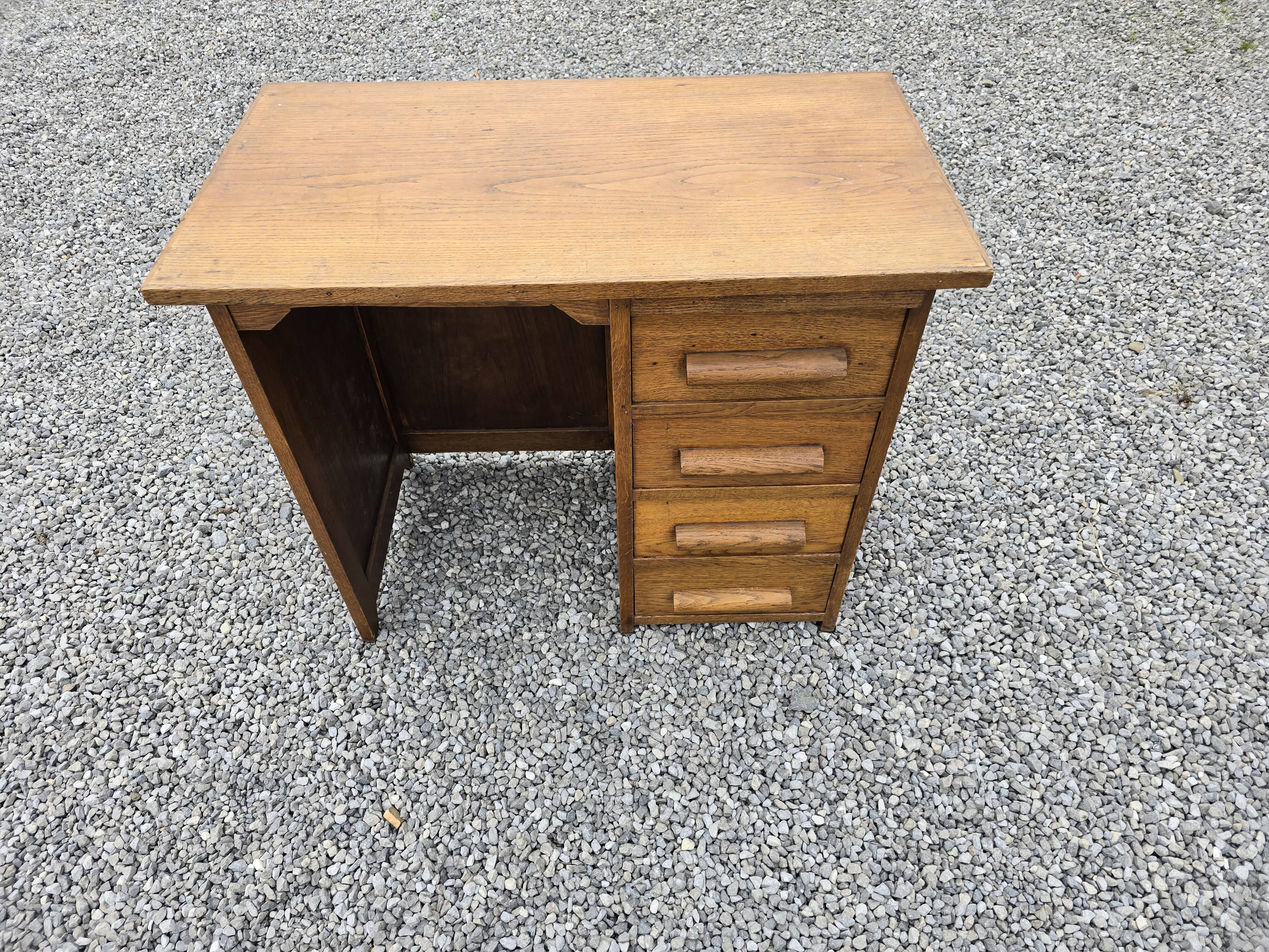 Oak children's desk with drawers
