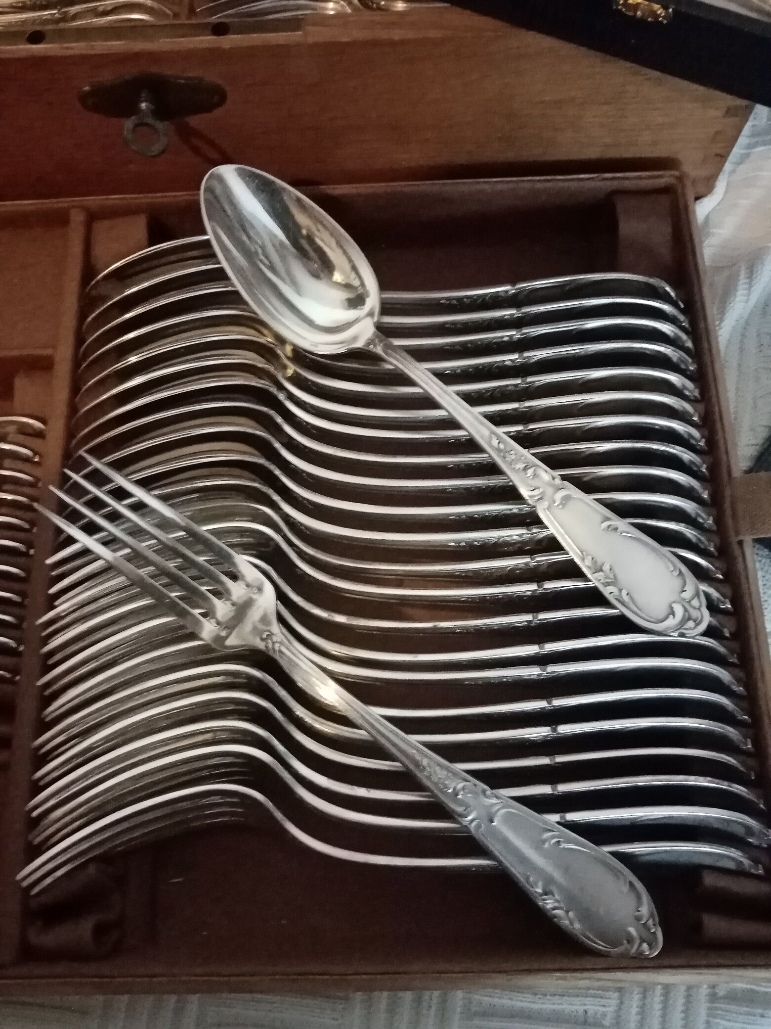 Housewife SFAM model Chambly rocker Louis XV silver metal wooden box