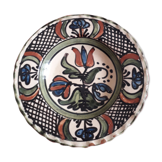 Assiette roumanie décor fleurs à suspendre