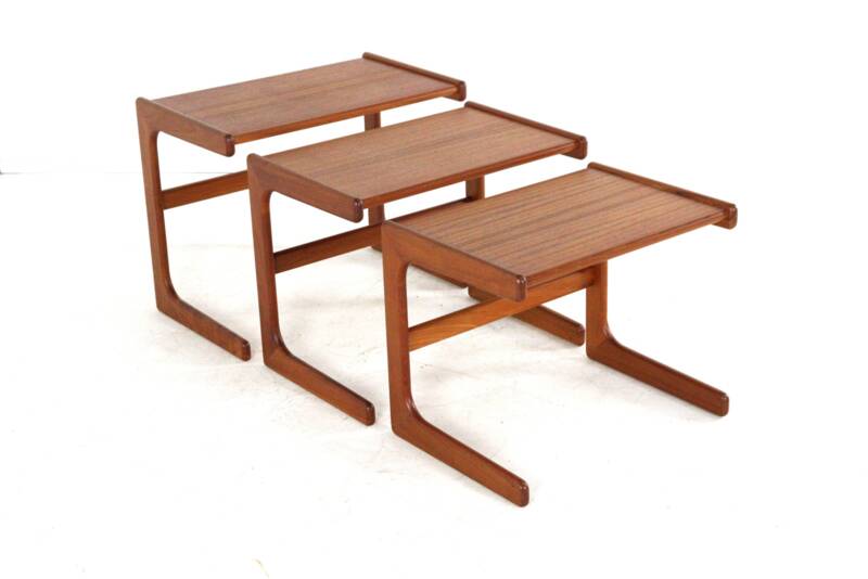 Salin Nyborg nesting tables
