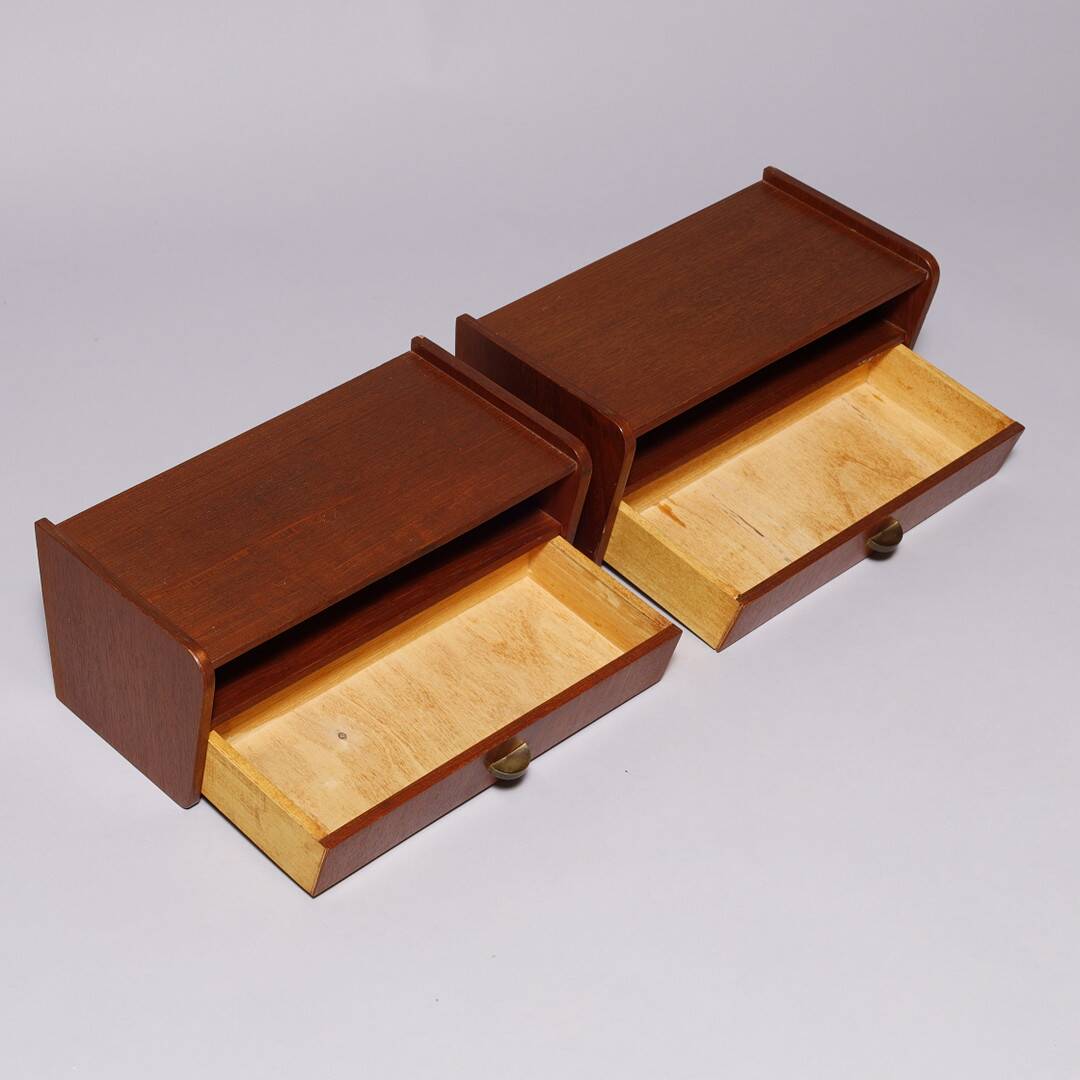 2x Danish MCM floating nightstands in teak 60s