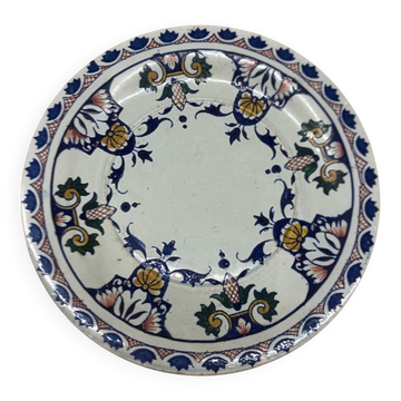 Assiette en faïence de Gien fin XIX ème