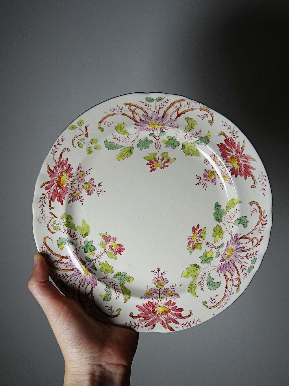 4 antique dessert plates Longchamp Daisies ironstone polychrome