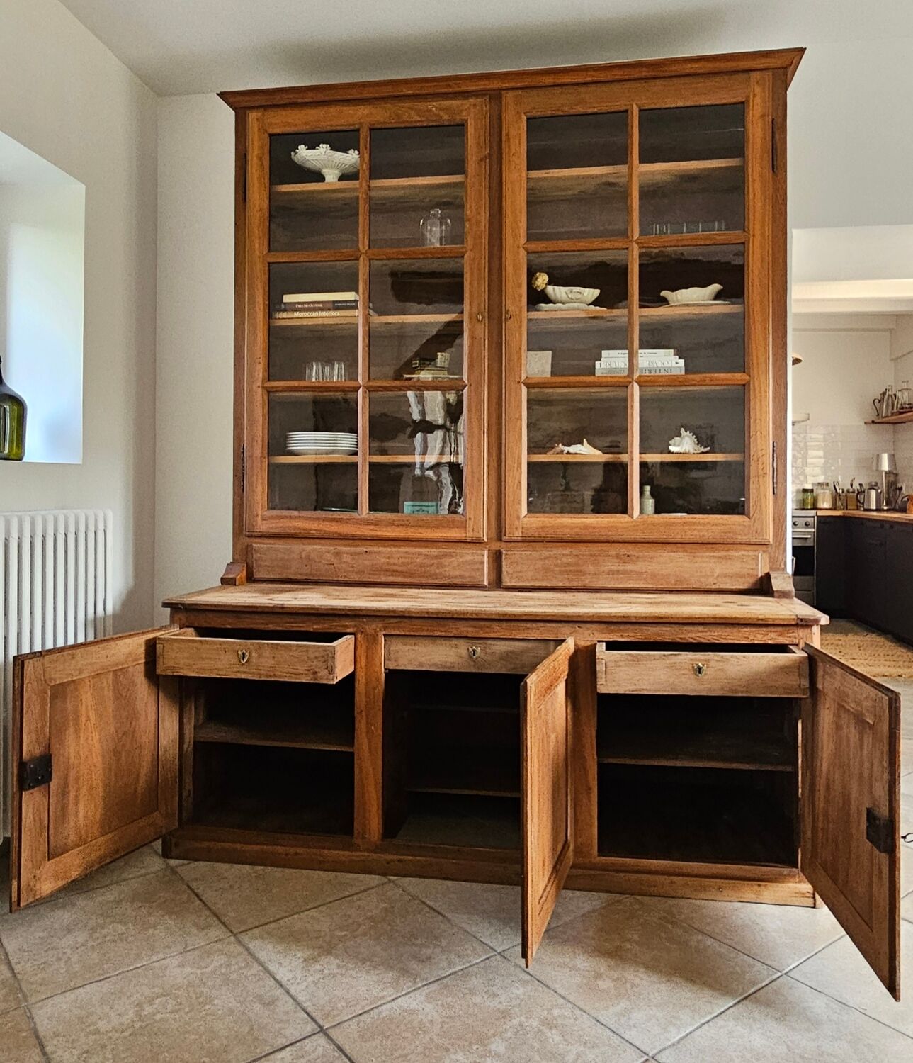 Showcase cabinet of curiosities sideboard oak