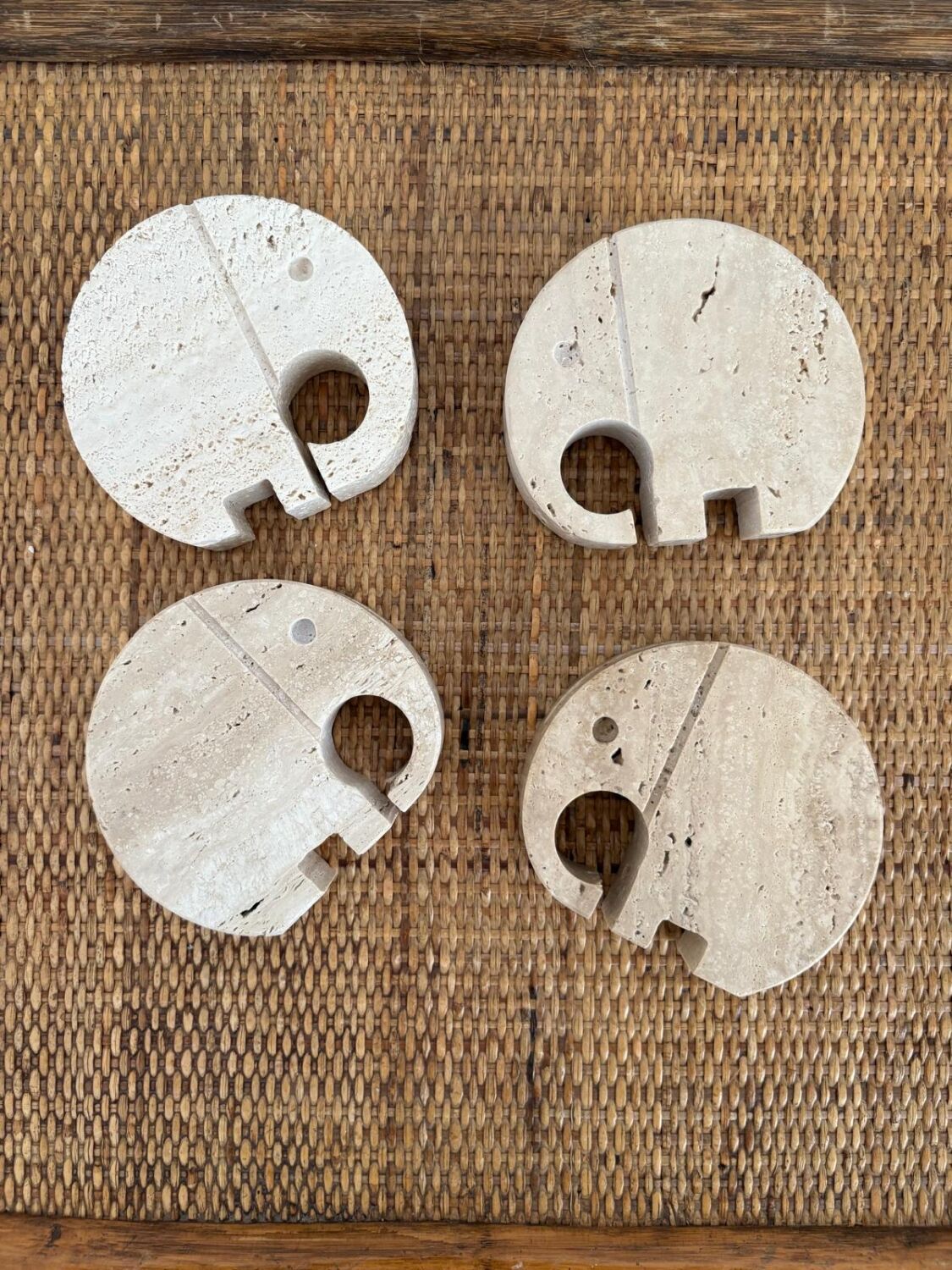 Set of 4 travertine elephants, Fratelli Mannelli, Italy, 1970s