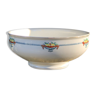 St Amand earthenware cup
