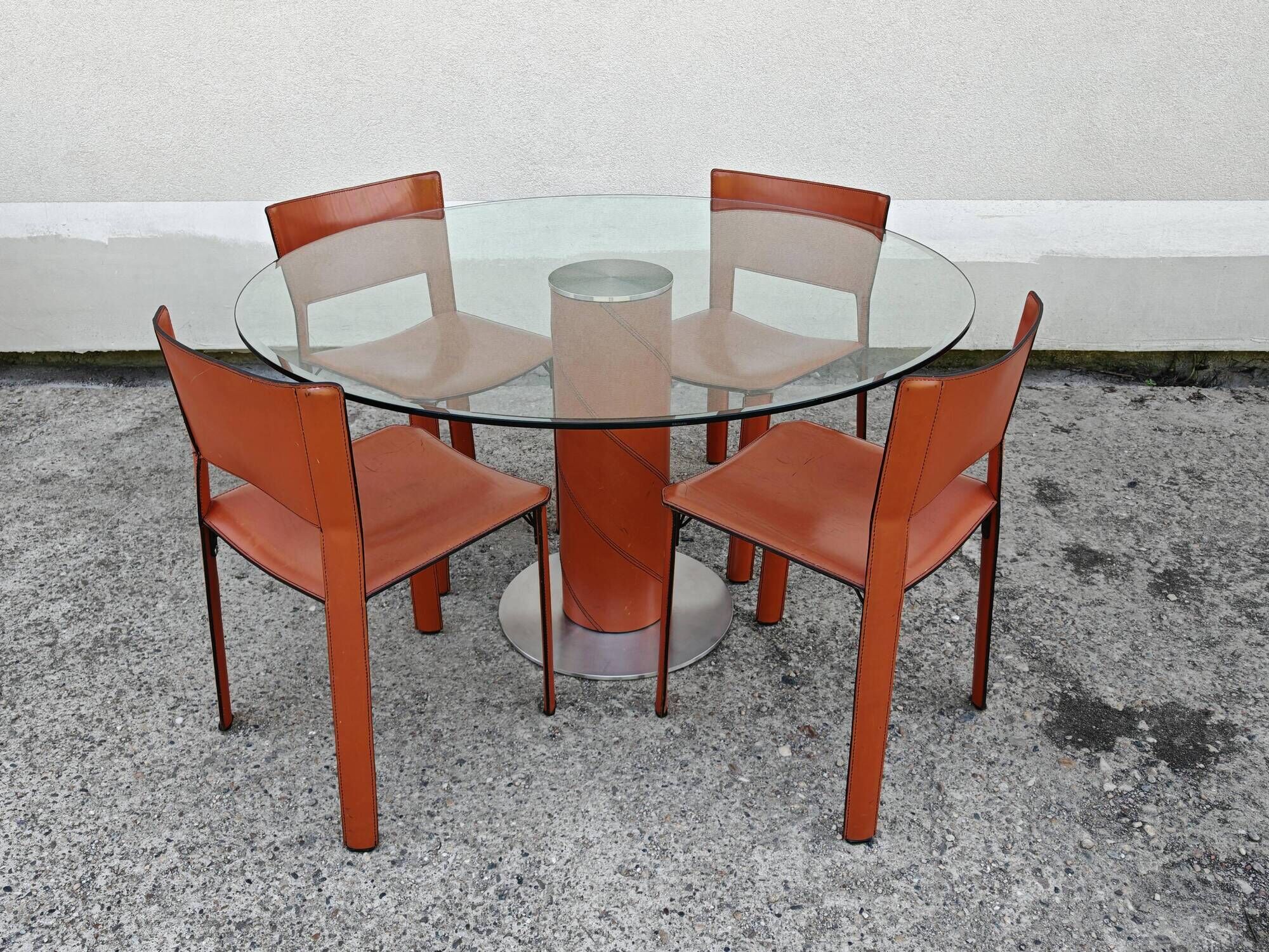 Postmodern dining table in leather and glass by Giancarlo Vegni for Fasem.