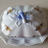 Butter dish