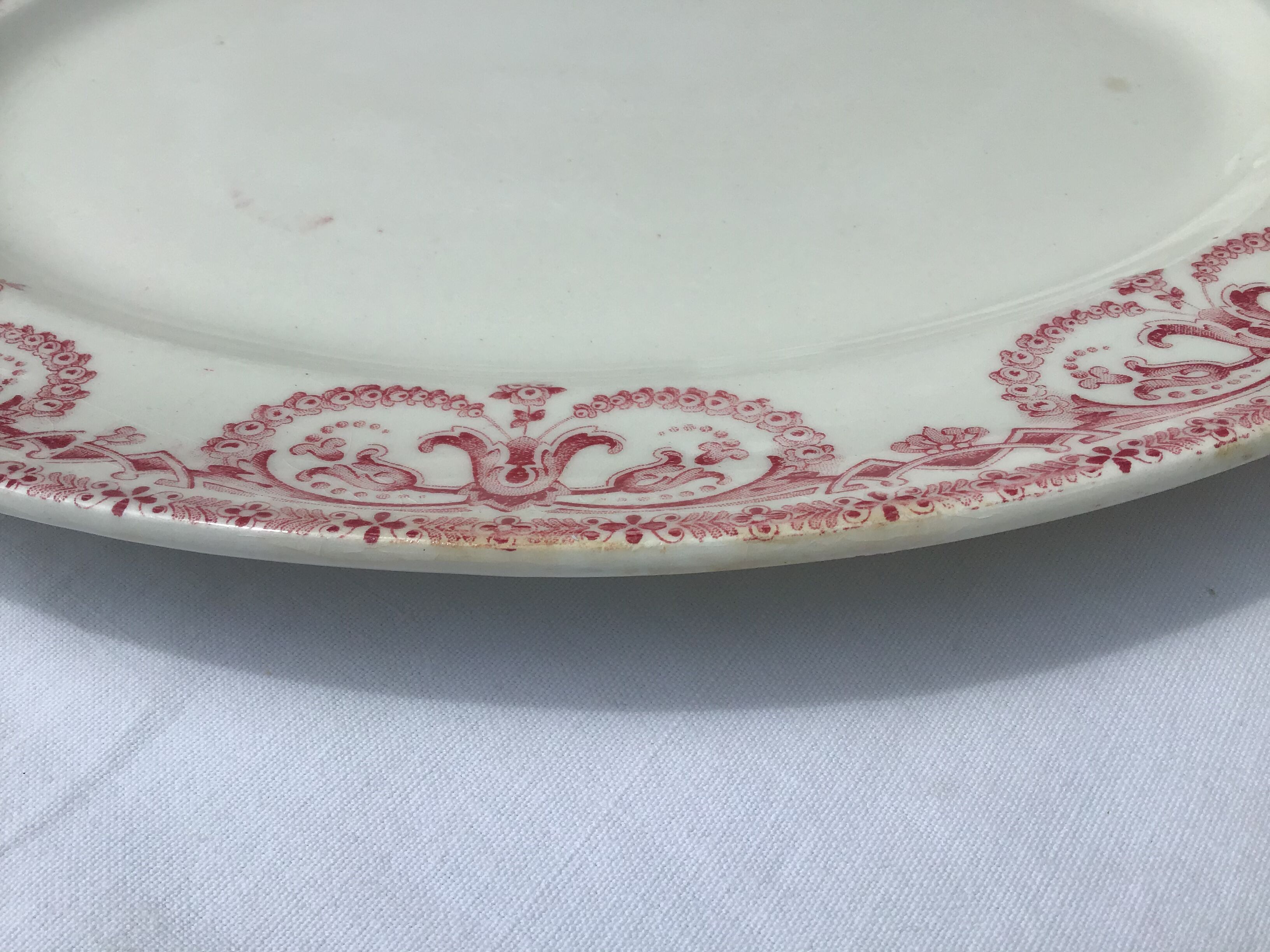 Dish Fer ovale Planteur de Caïffa guirlande