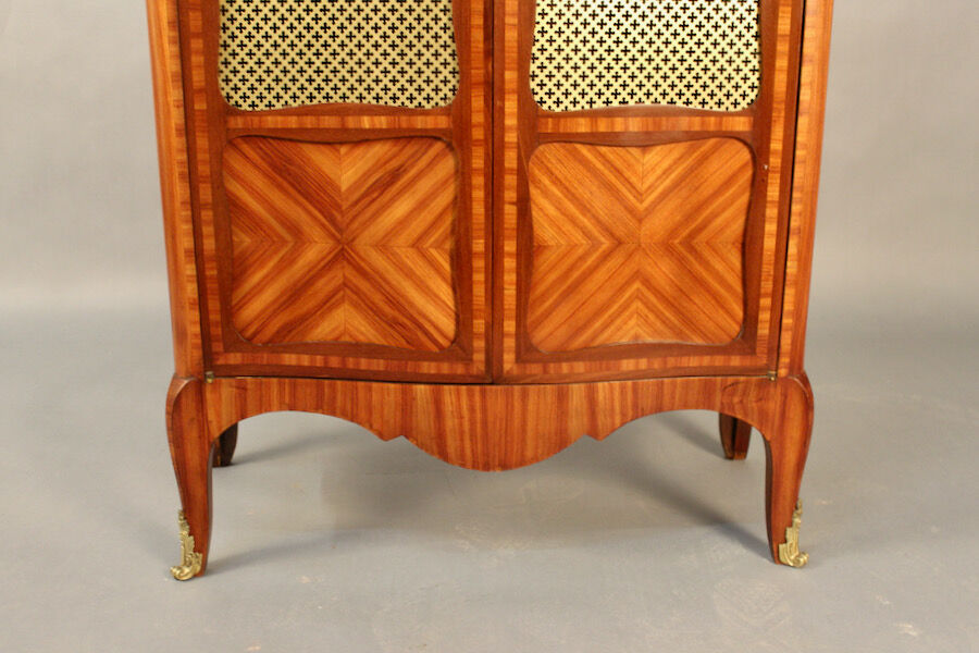 Showcase library mesh marquetée louis xv