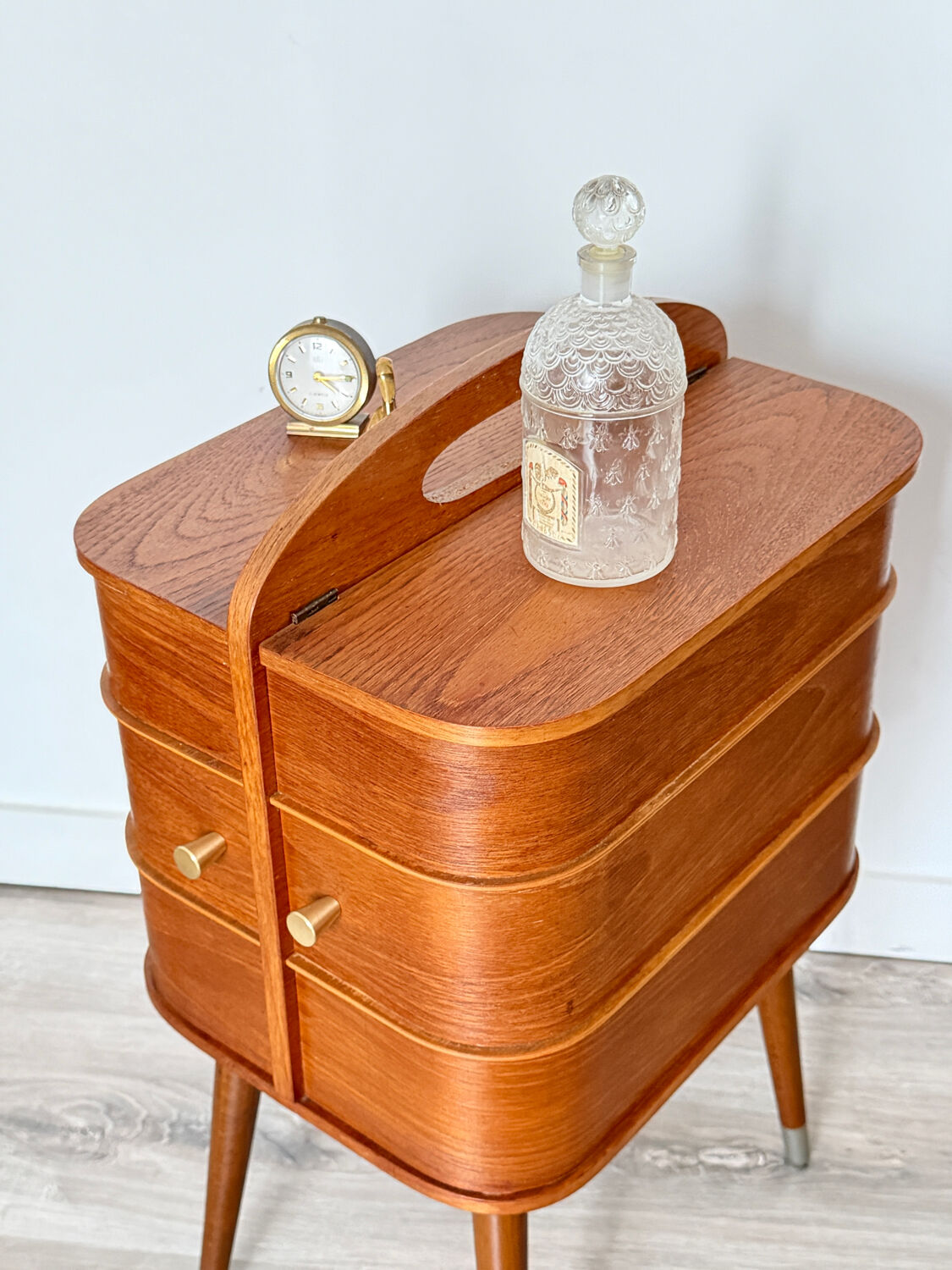 Table de chevet vintage style scandinave