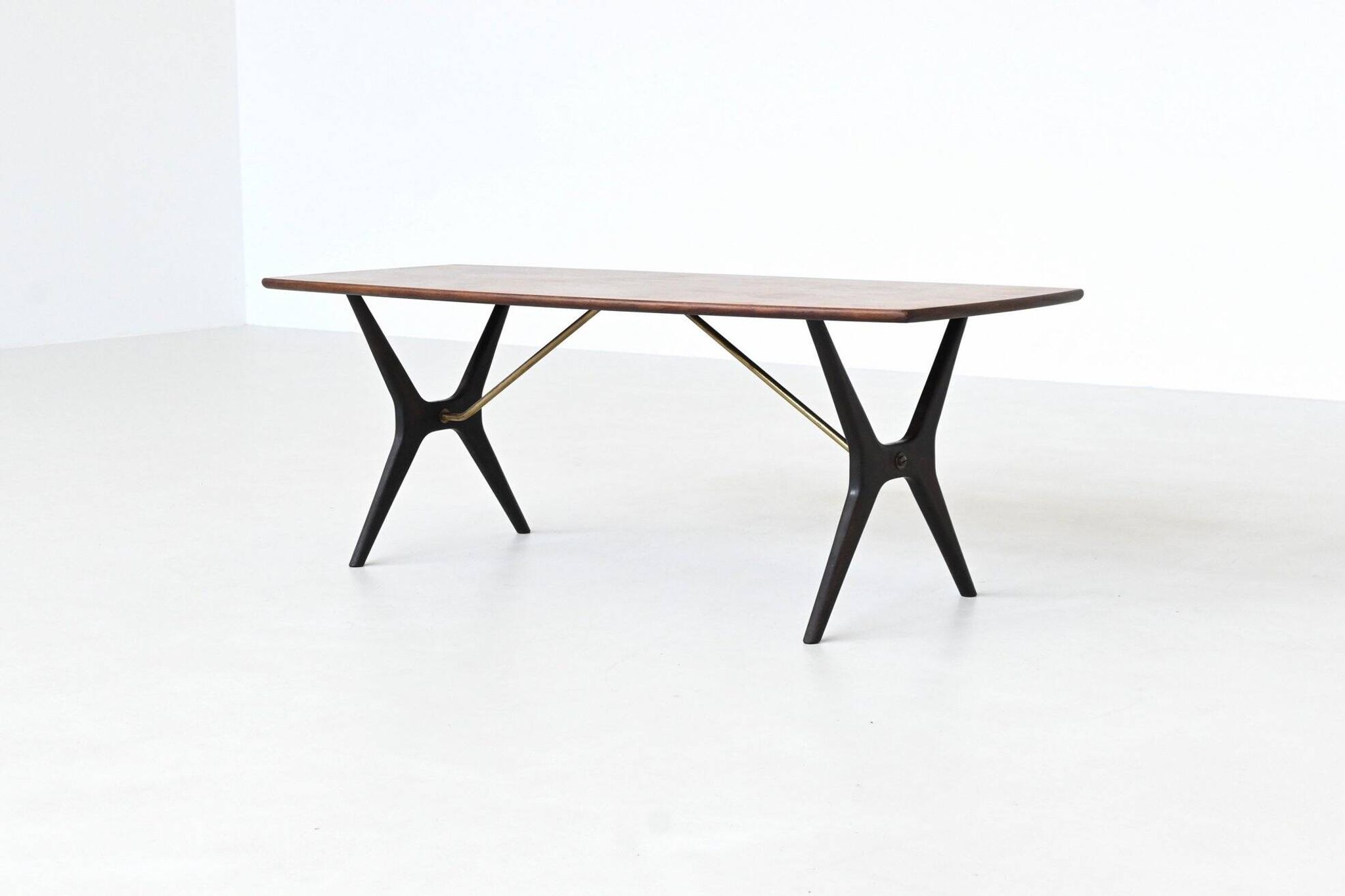 Table basse sculpturale Karl Ekselius en palissandre JOC Suède 1960