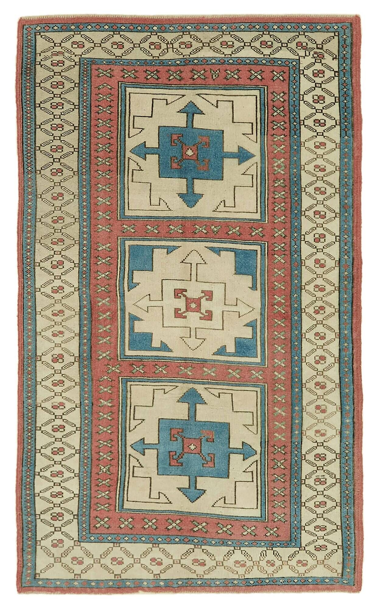 Turkish Vintage Anatolian Rug 135 cm x 211 cm