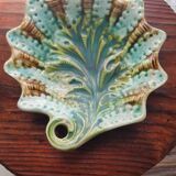 Pair of slip leaf cups