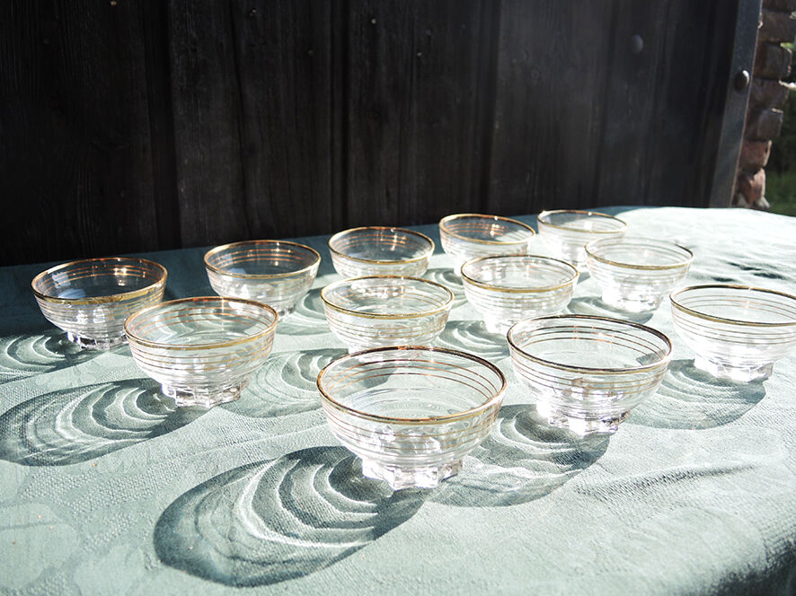 6 old champagne glasses 60s