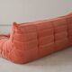 Canapé trois places Togo en velours côtelé corail de Michel Ducaroy pour Ligne Roset