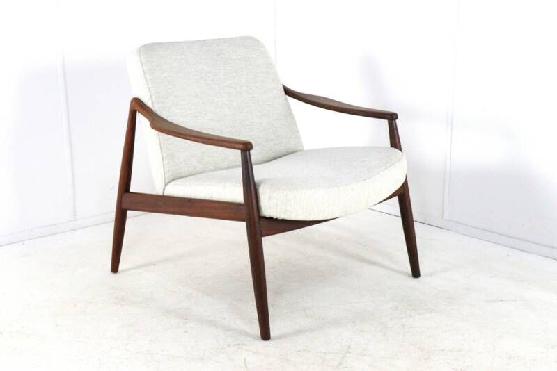Hartmut Lohmeyer for Wilkhahn Armchair - new upholstery - restored