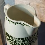 Toilet pitcher