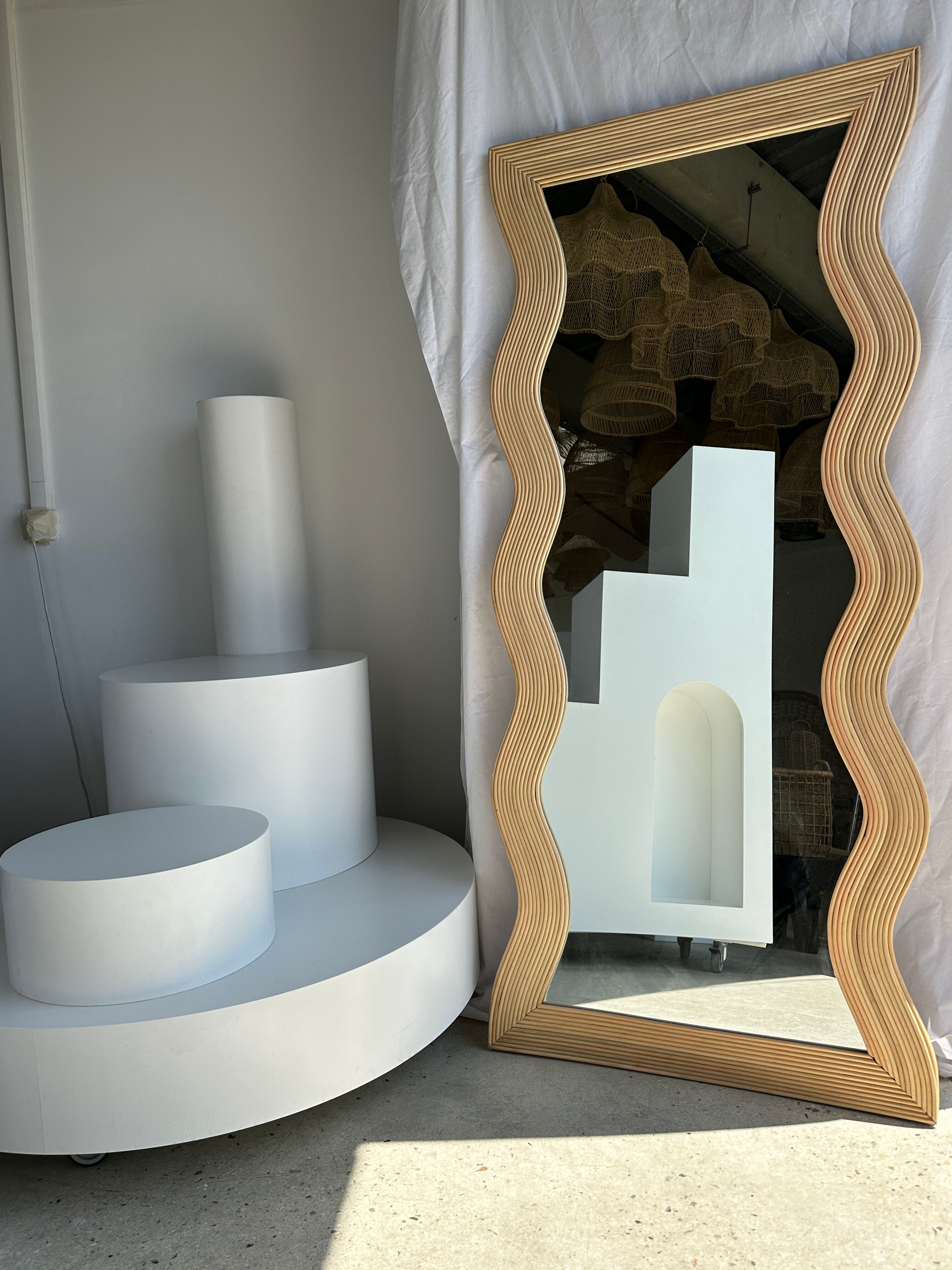 Zigzag rattan foot mirror H:182cm