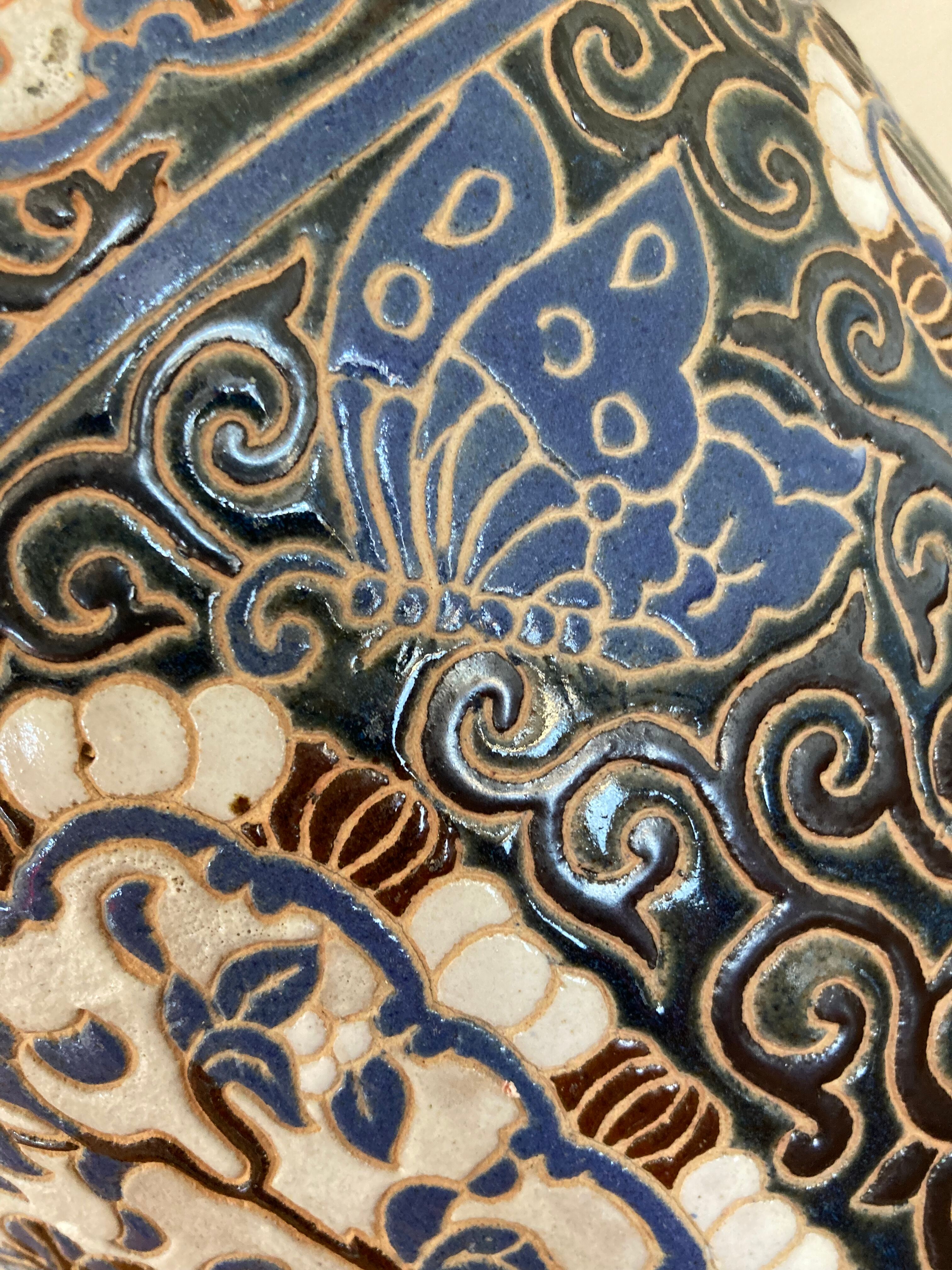 Pair of  chinese vases