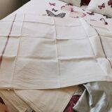 Lot of old linens in Métis lin cotton