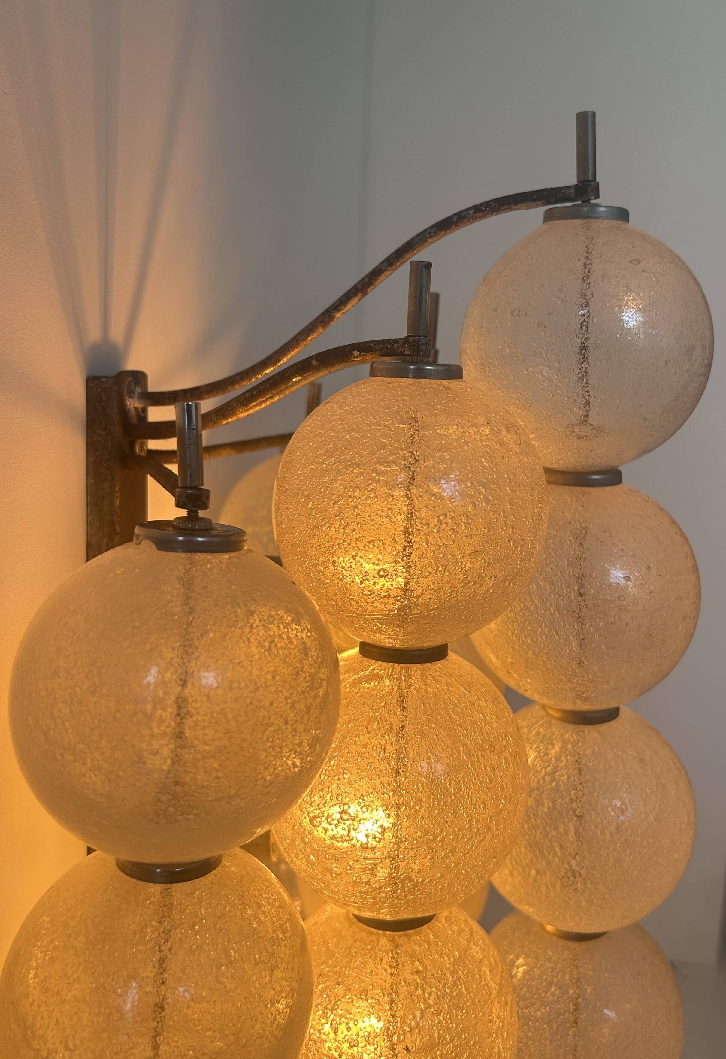 Vintage "Sterrenbeeld" wall lamp, Murano bubbled glass, Raak Netherlands 1960