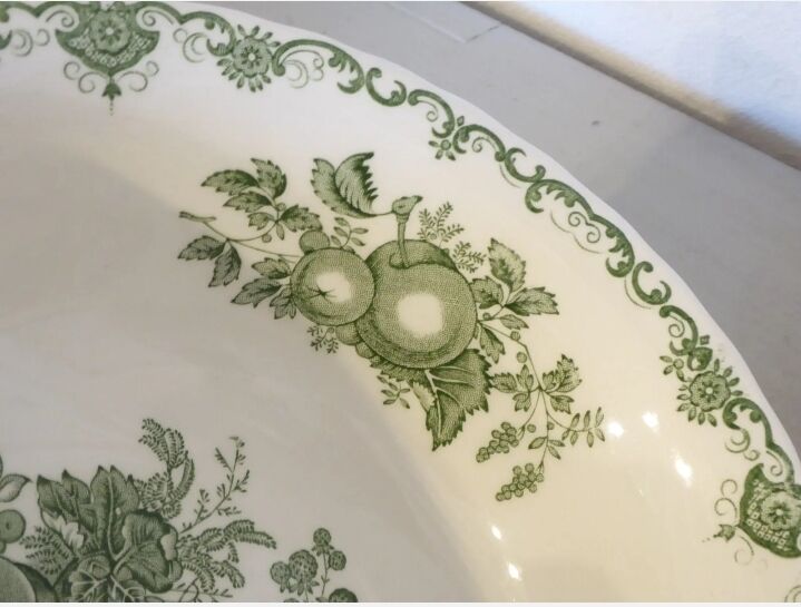 Mason's hollow round dish