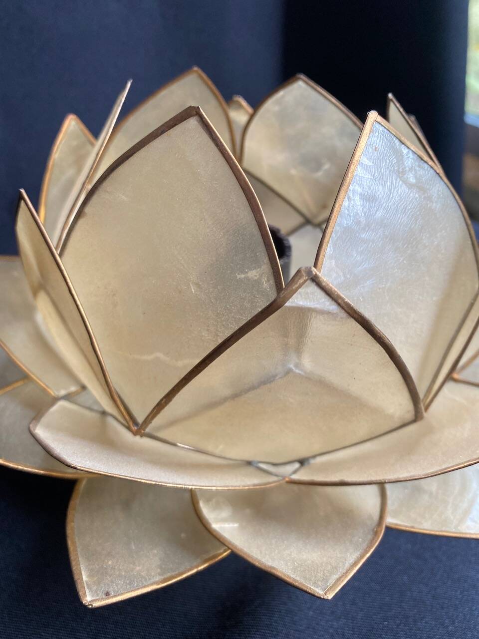 Lotus lamp/wall light from the 80s