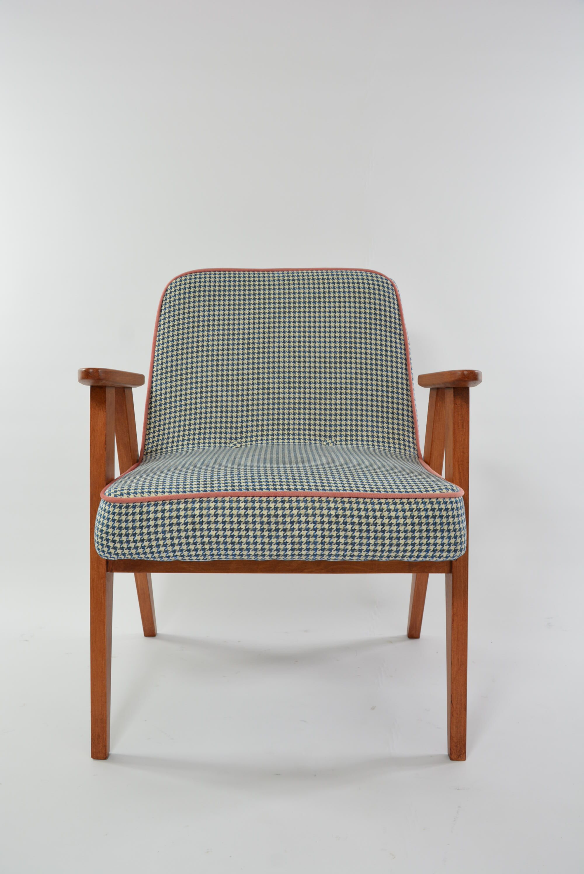 Fauteuil 366 pieds de poule bleu