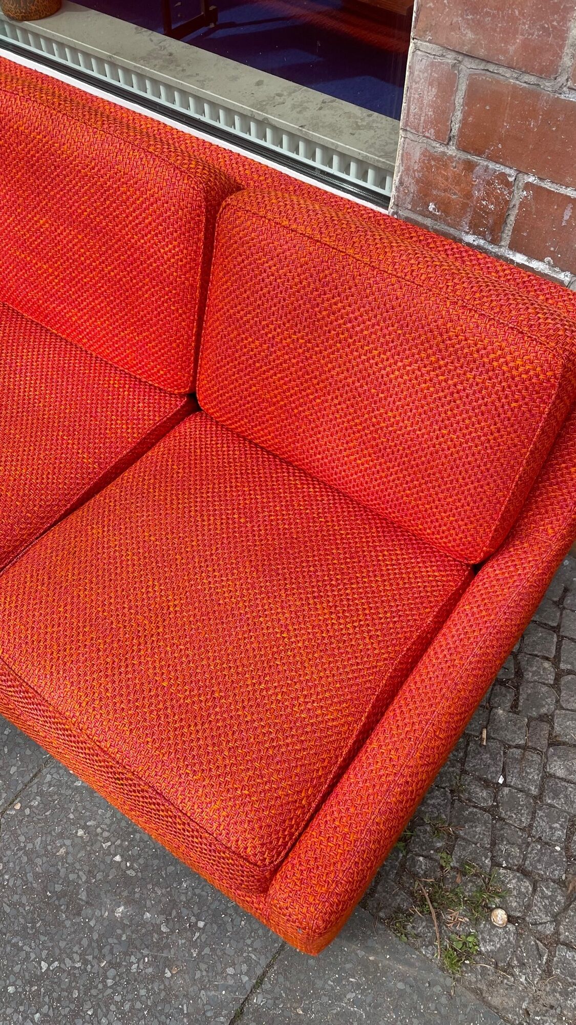 Sofa 3 places dux international playboy model of the 70s