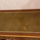 Bureau de bateau en bois