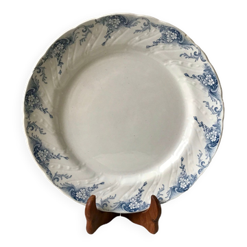 Round dish in Iron Earth K&G Lunéville model "Angèle" late 19th century