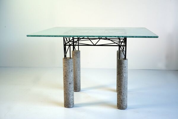Table en béton et verre meulé, Italie 1980