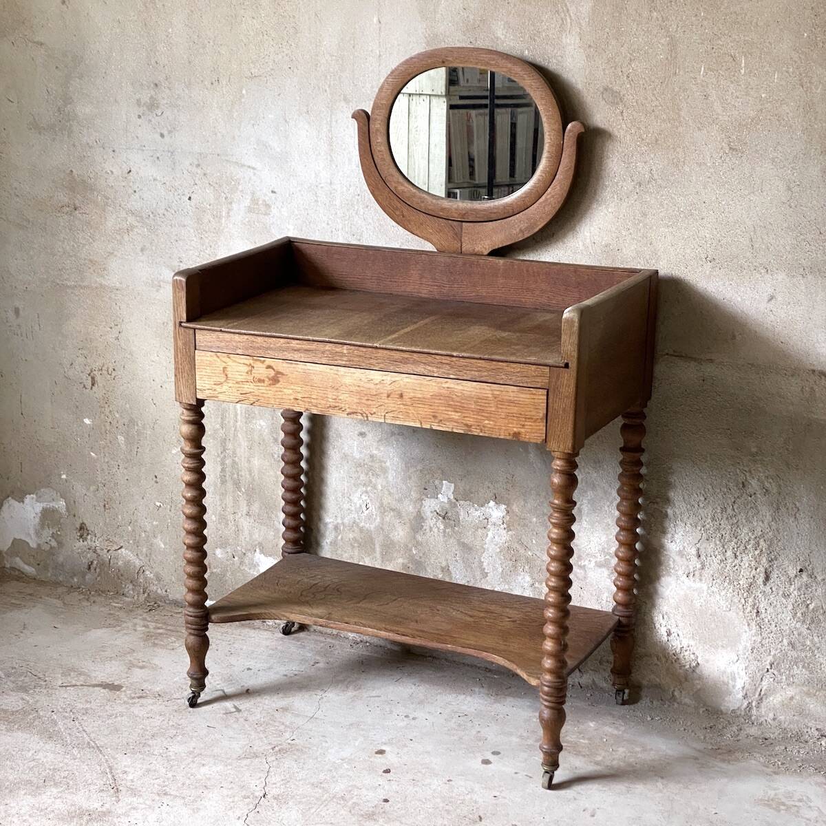 Vintage 1950s turned wood dressing table