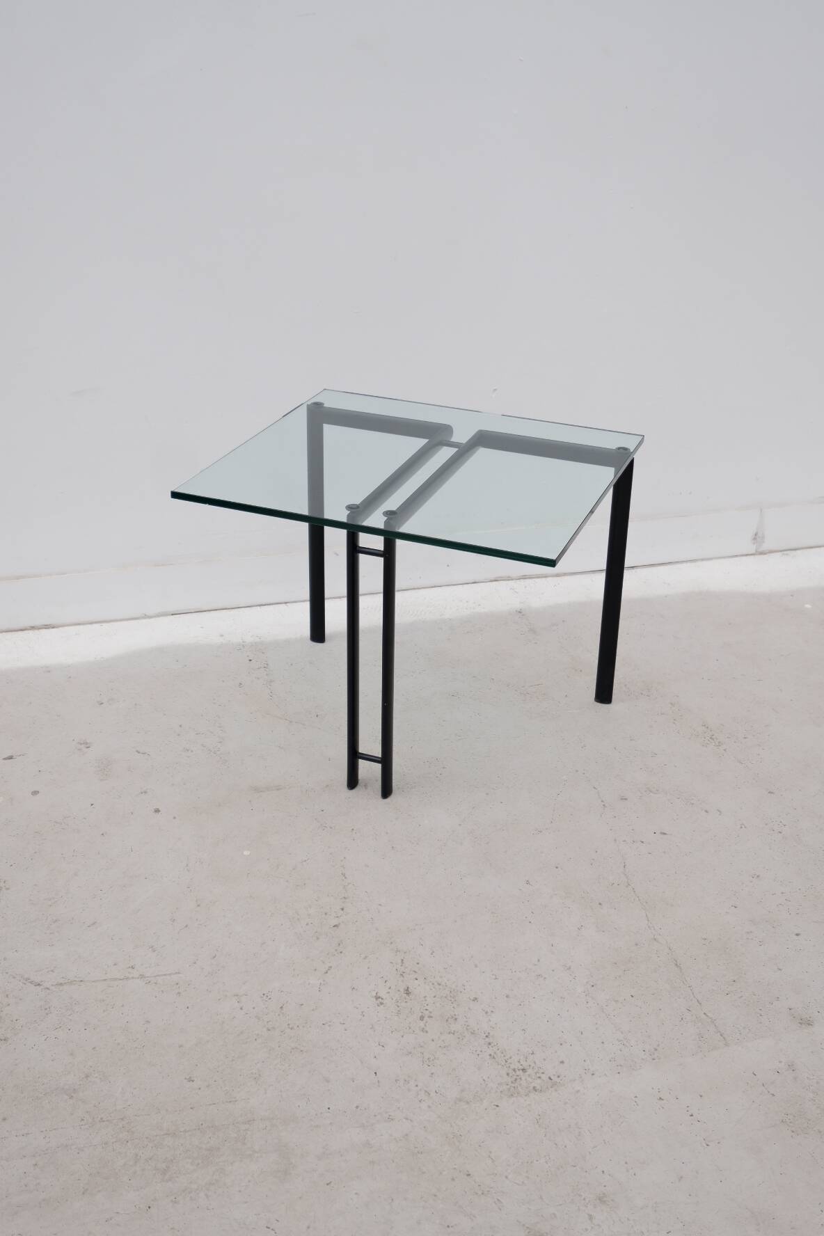 Catellan italia side table in metal and glass, 1980