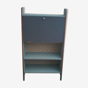 Revamped vintage Secretary