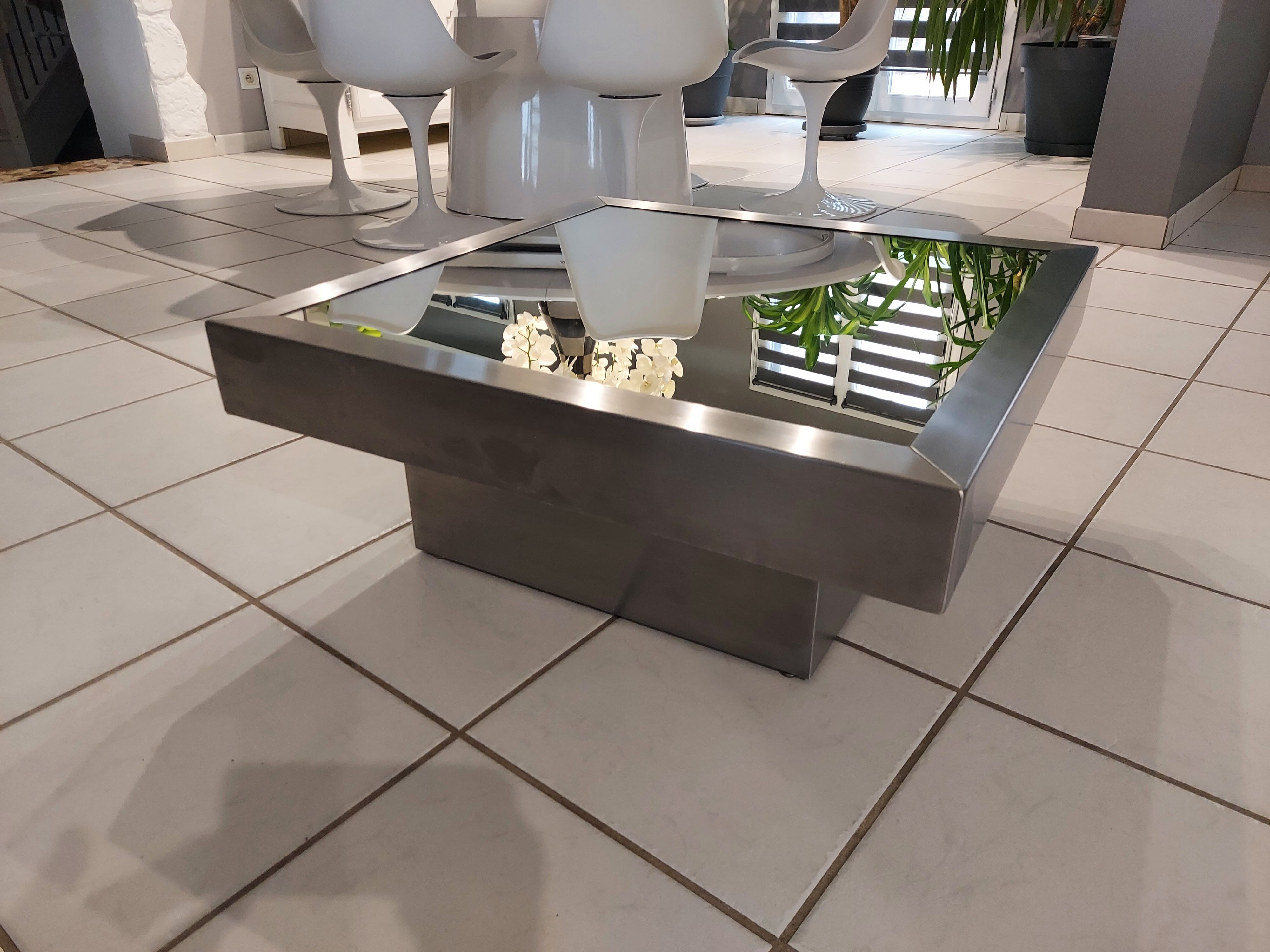 Living room coffee table Vintage design 1970s