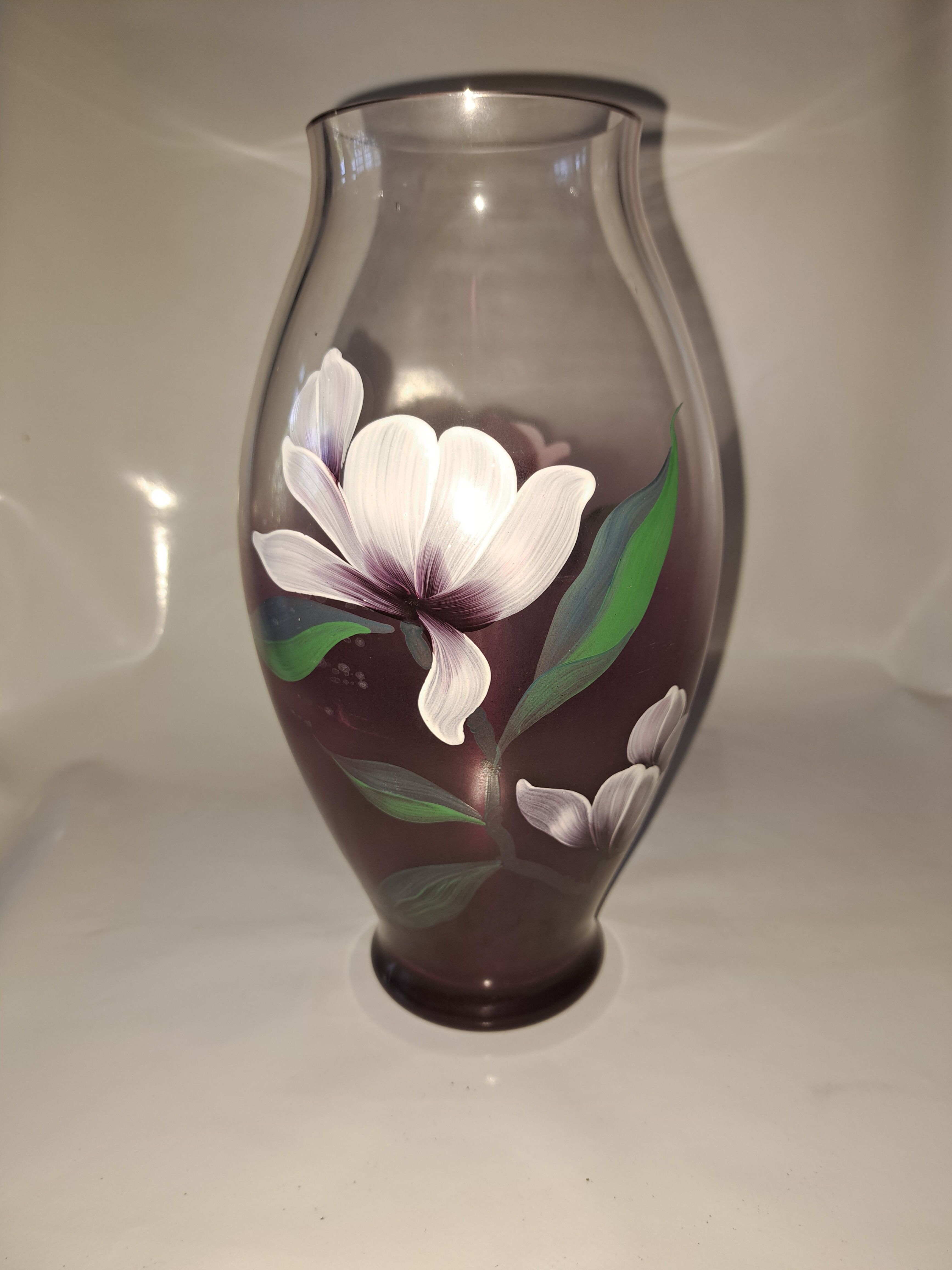 Vase en verre souffle. Vintage.