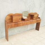 Cosy Art Deco headboard