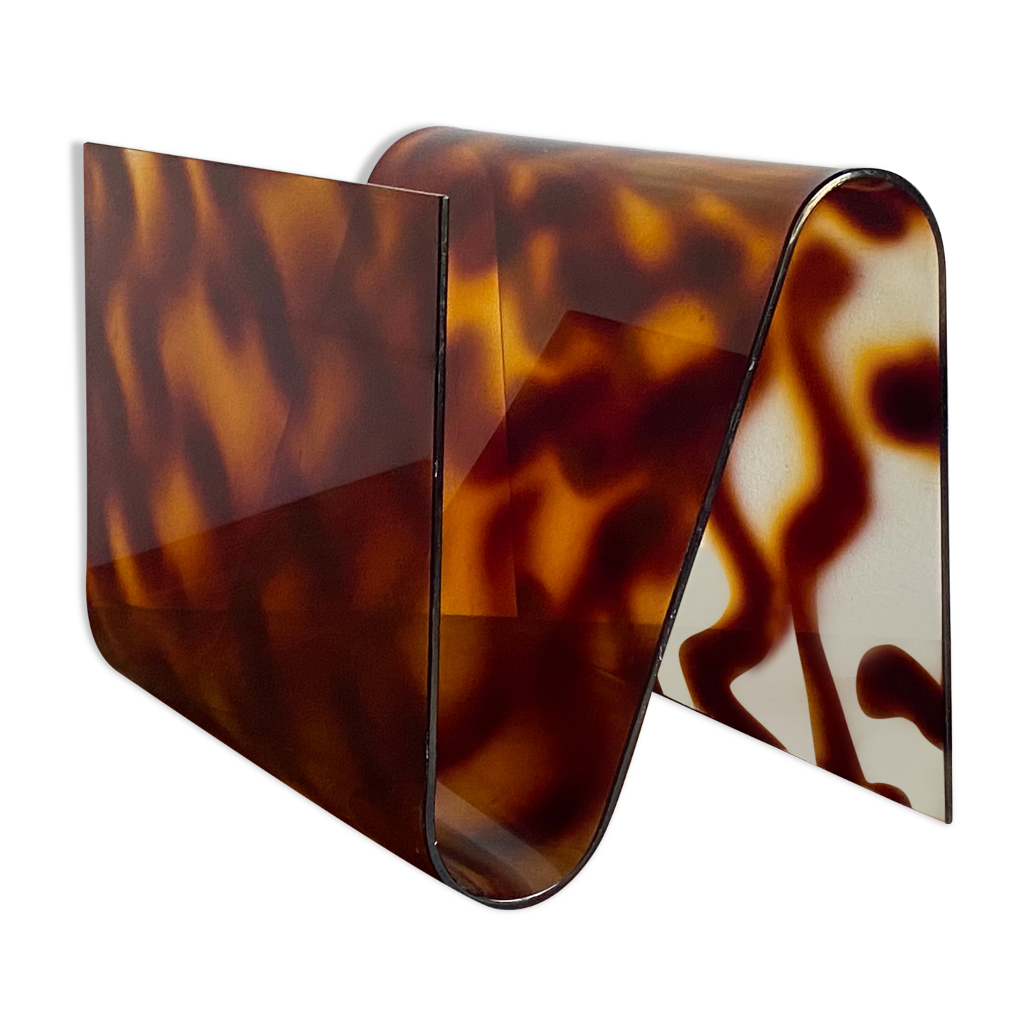 Plexiglas magazine holder