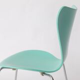 Chaise Iconic Série 7 d'Arne Jacobsen – Laque turquoise, Original Fritz