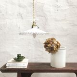 Opaline suspension