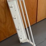 Wall coat rack with 5 hooks