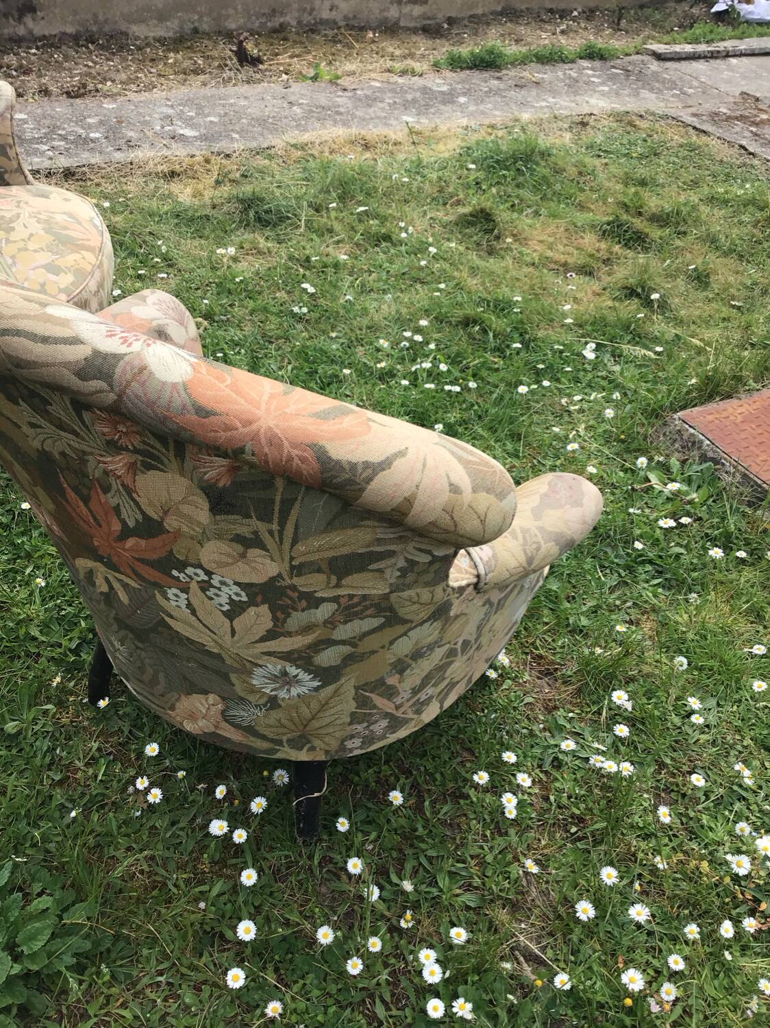 2 19th century toad armchairs