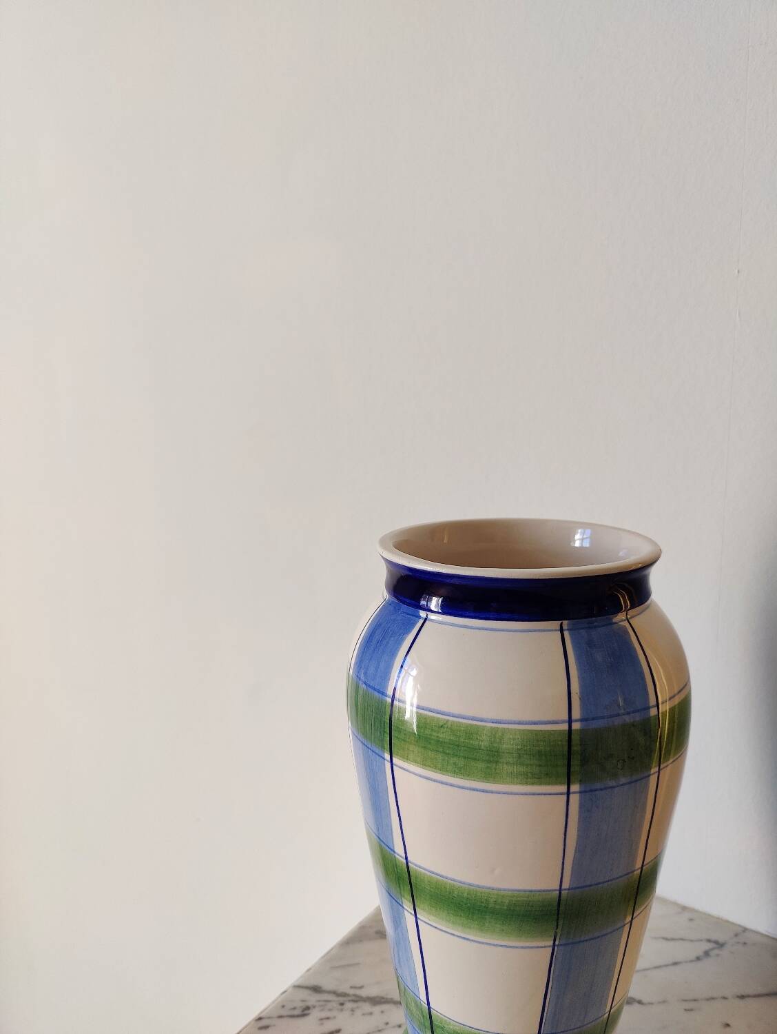 Alcobaça Portugal vase