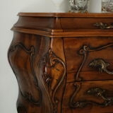 Commode tombeau en noyer style Louis XV, XXème