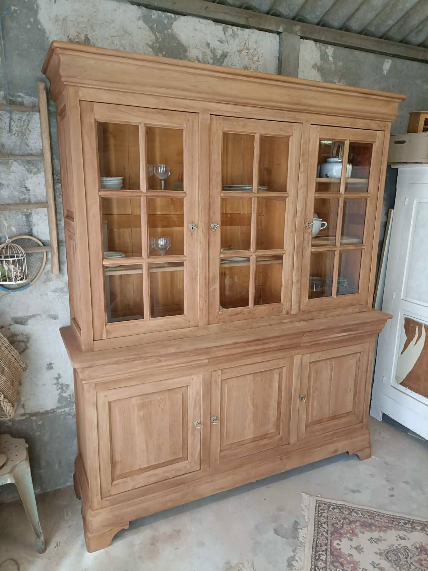 Sideboard