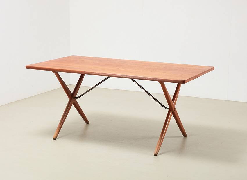 Table à manger AT-303 Sawhorse de Hans Wegner pour Andreas Tuck Danemark 1955
