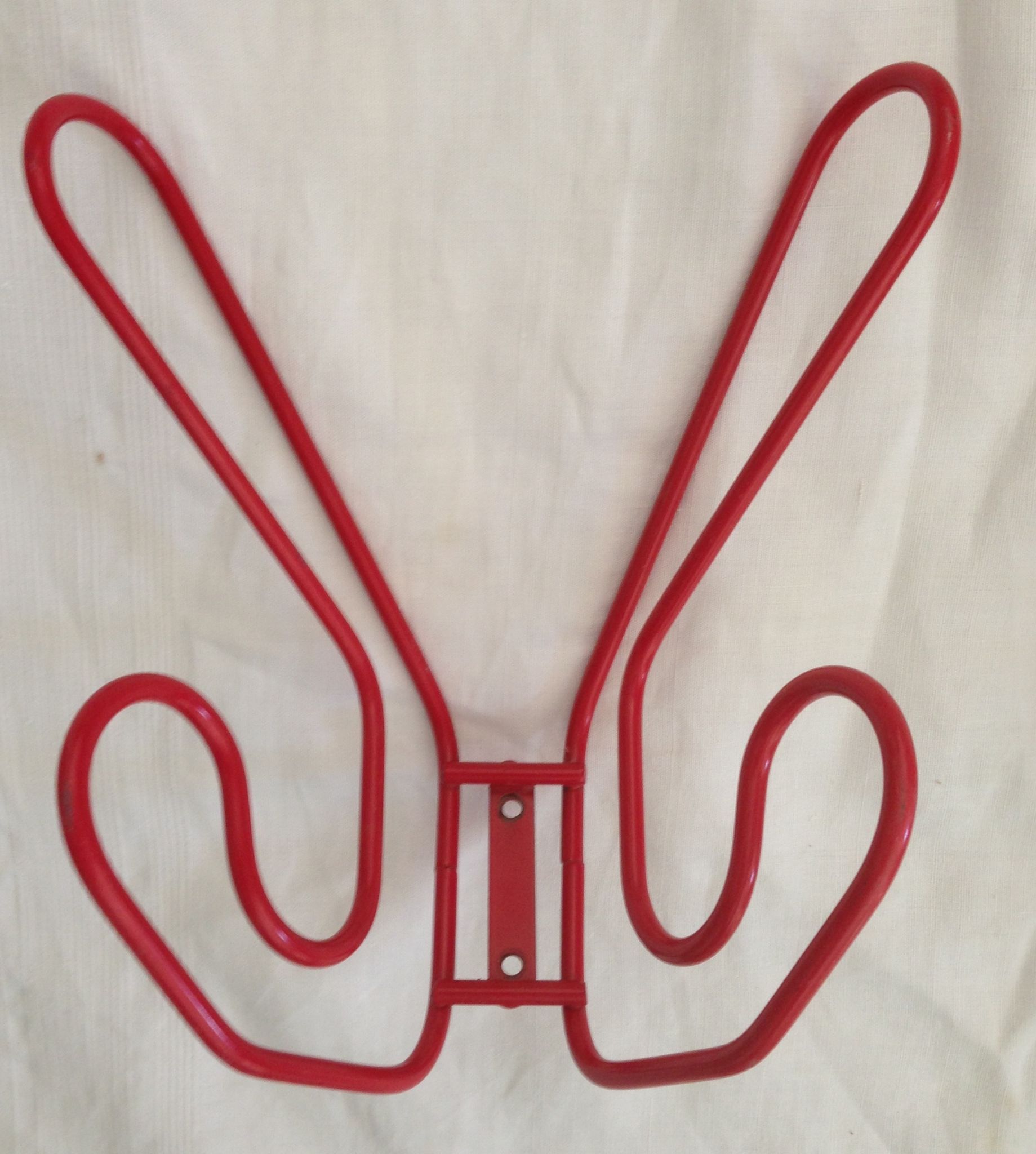 Pair of butterfly and demi-vestiaire of the 70 hooks