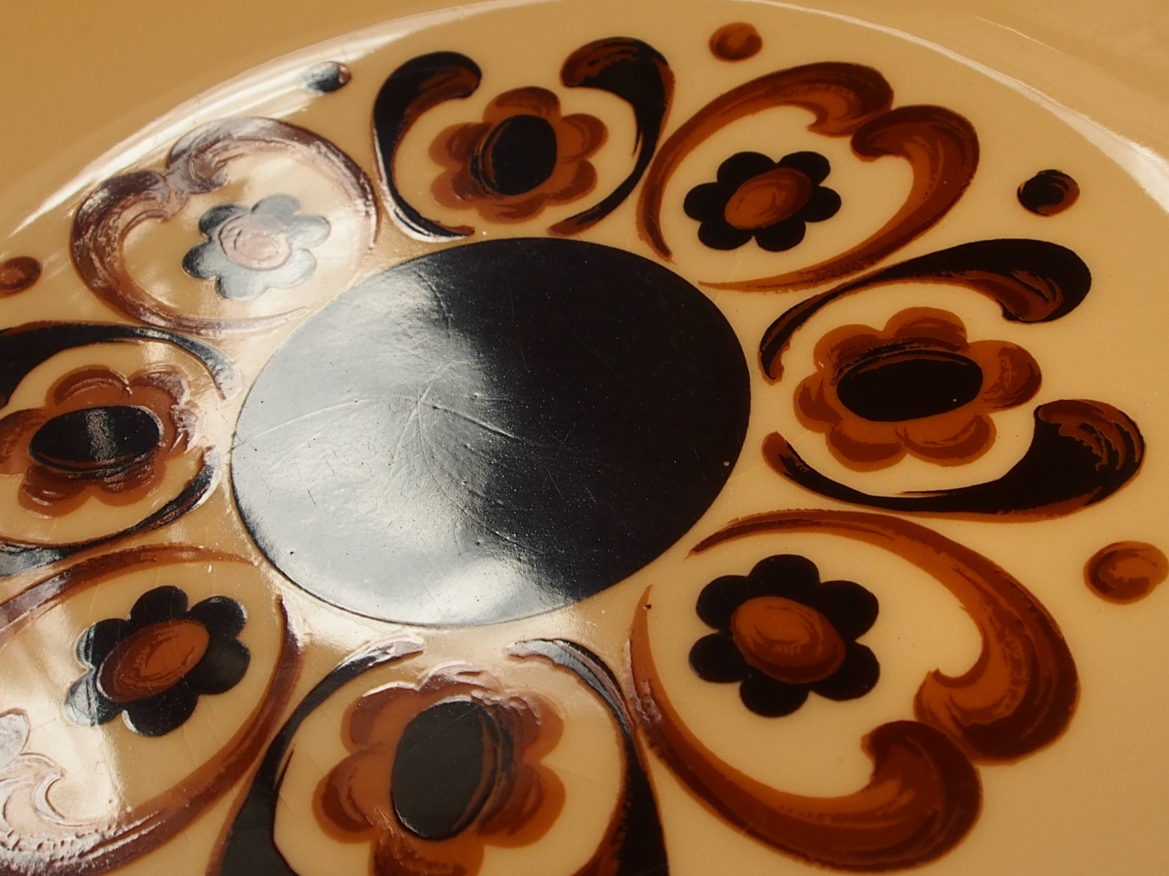 Lot of 10 vintage flat plates from the GIEN factory